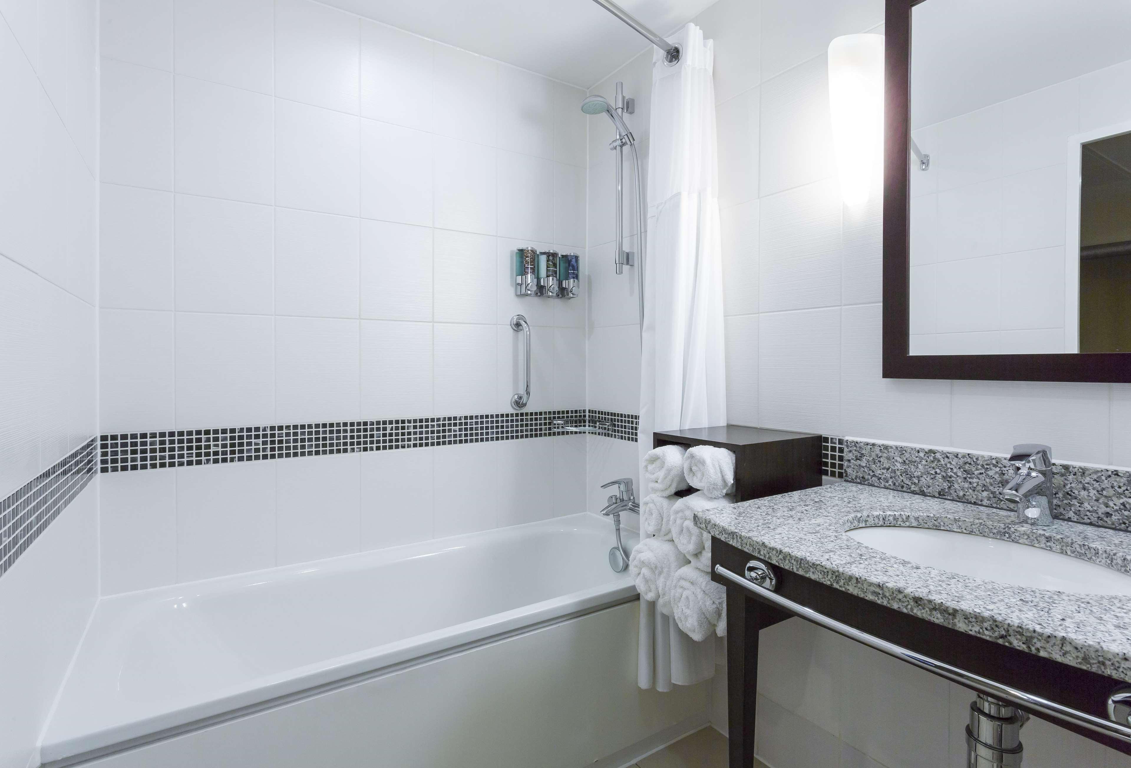 Hampton By Hilton Liverpool John Lennon Airport 3* Speke