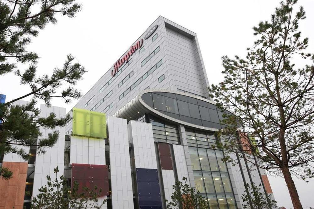 Hampton By Hilton Liverpool John Lennon Airport Hotel 3*
